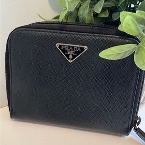 Prada Black woman’s Wallet